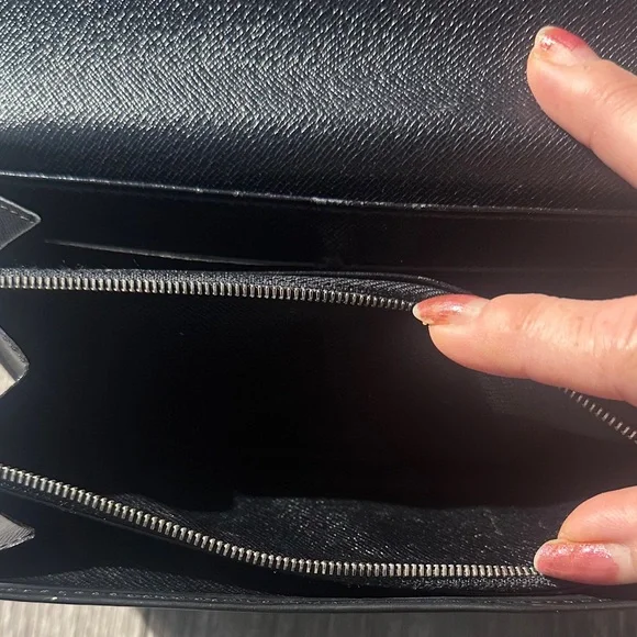 Louis Vuitton Epi long wallet - Picture 6 of 11